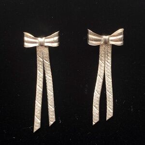 Bow and Herringbone Chain Silver-Tone Dangle Earrings Vintage Shiny Retro Glam